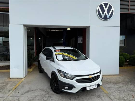 CHEVROLET ONIX 1.4 MPFI ACTIV 8V FLEX 4P MANUAL